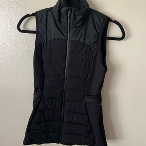 Down for it All Vest Black black size 2. Good condition